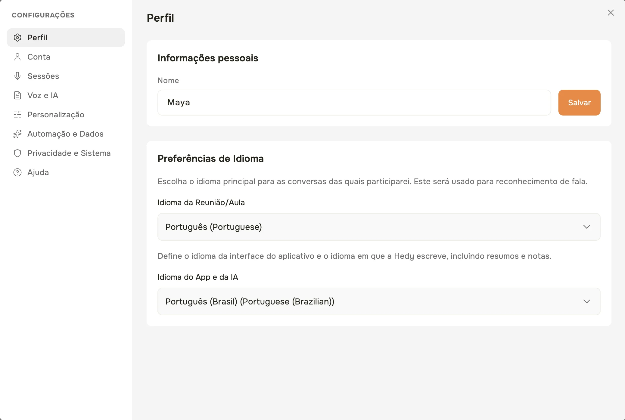As configurações da Hedy no app para macOS, na aba Perfil, com a seção Preferências de Idioma e os menus Idioma da reunião/aula e Idioma do aplicativo e da IA