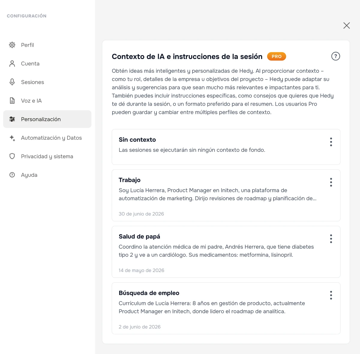 La sección Contexto de IA e instrucciones de la sesión en la configuración de Hedy, con contextos personalizados guardados