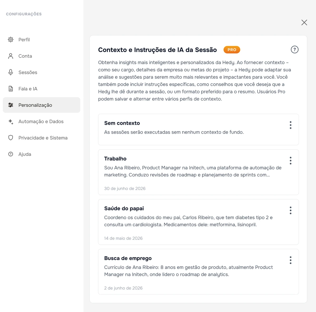 A seção Contexto e Instruções de IA da Sessão nas configurações do Hedy, com contextos personalizados salvos